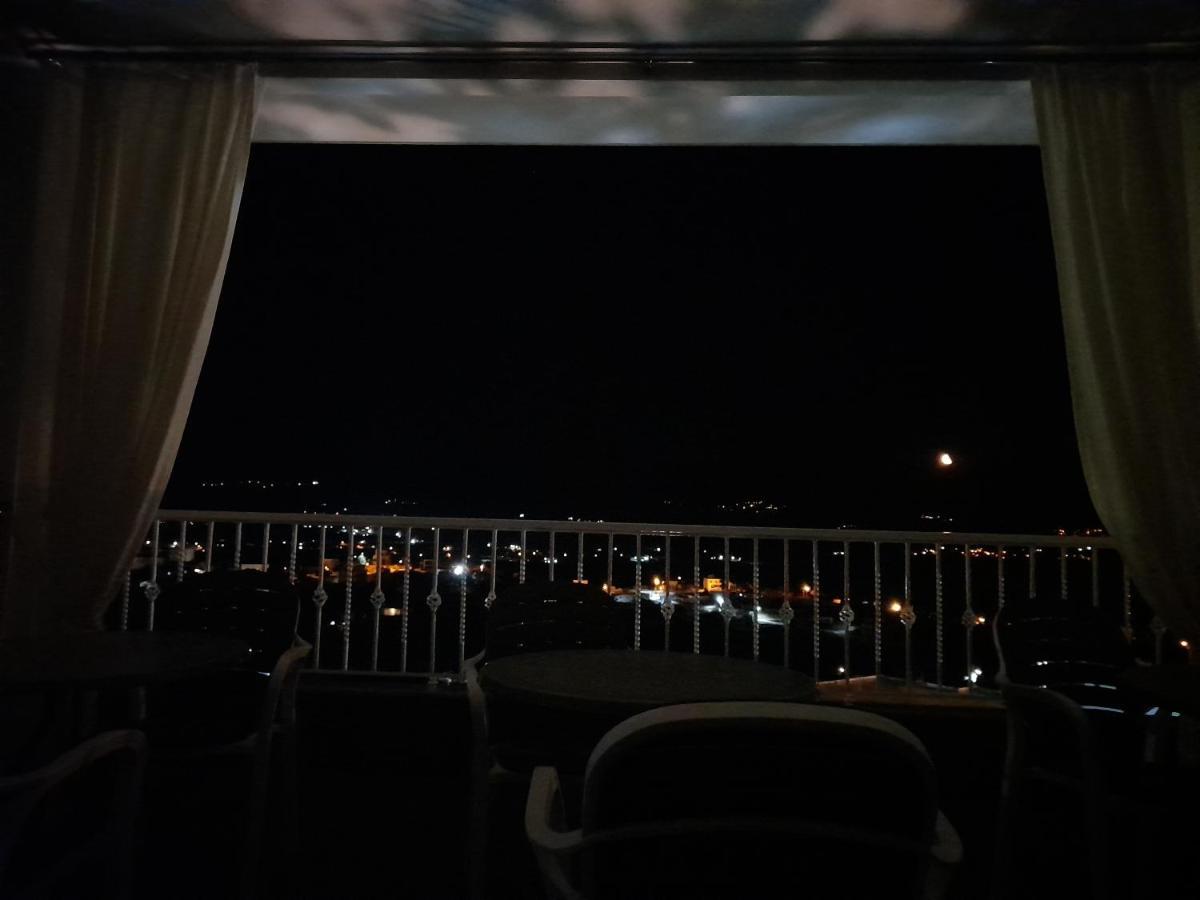Vila Marjana Sarandë 외부 사진