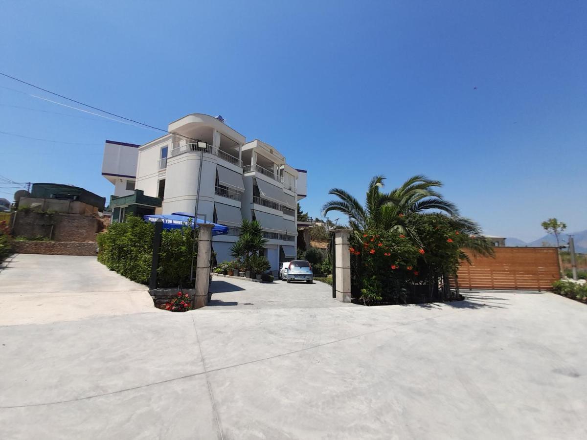 Vila Marjana Sarandë 외부 사진